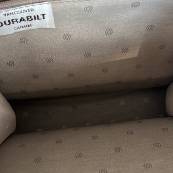 Vintage handbag, made in Canada - Picture 6 of 7